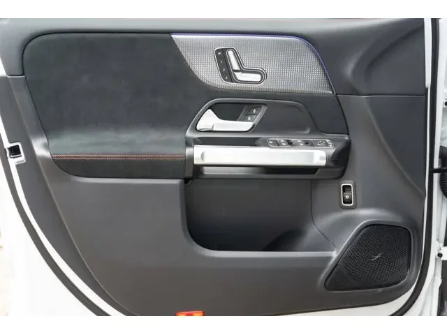 SEMINUEVOS MERCEDES-BENZ EQB a Estados en autogozo