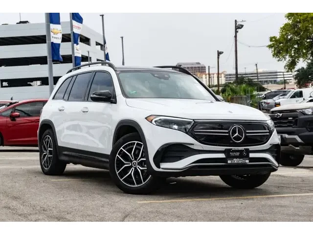 SEMINUEVOS MERCEDES-BENZ EQB a Estados en autogozo