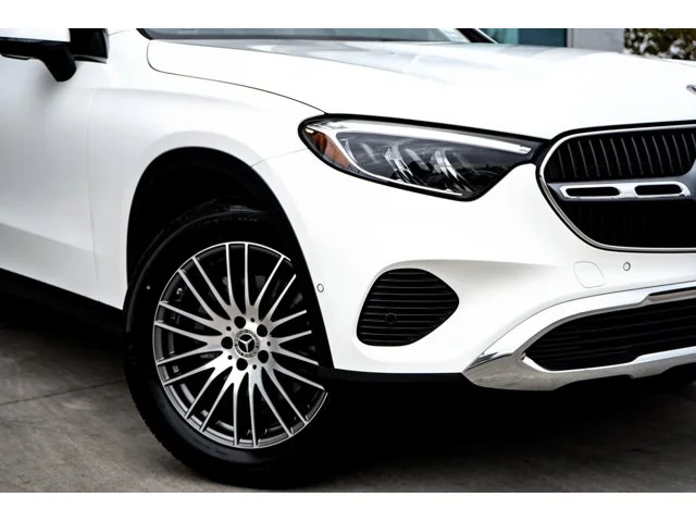 Nuevos MERCEDES-BENZ GLC à Estados chez autogozo
