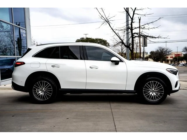 Nuevos MERCEDES-BENZ GLC à Estados chez autogozo