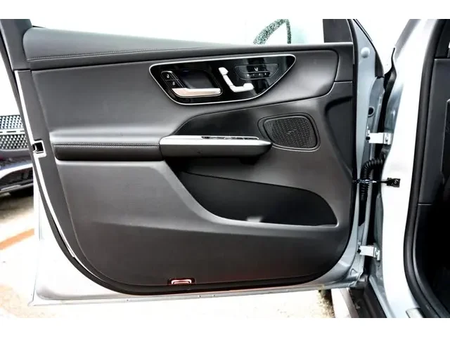 Nuevos MERCEDES-BENZ GLC à Estados chez autogozo