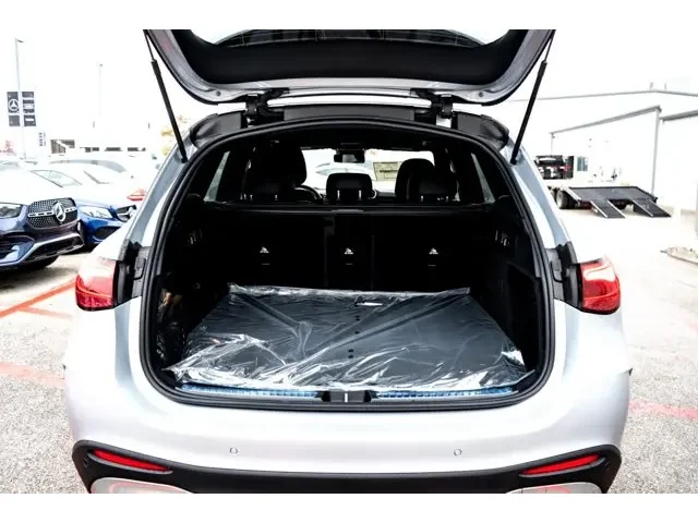 Nuevos MERCEDES-BENZ GLC à Estados chez autogozo