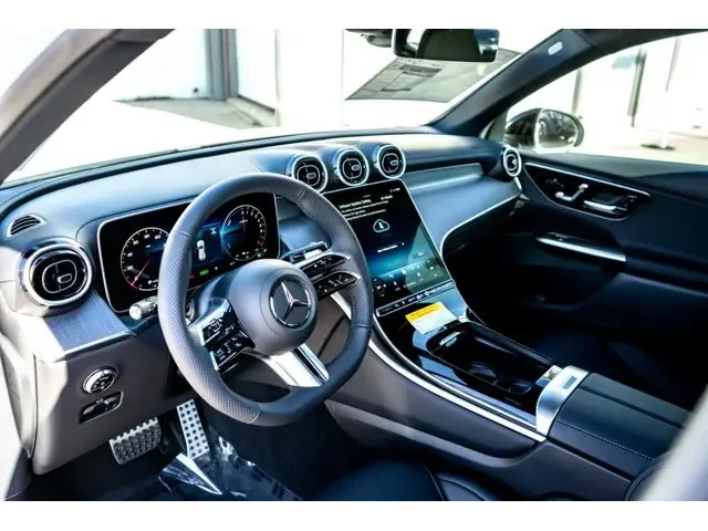 Nuevos MERCEDES-BENZ GLC à Estados chez autogozo