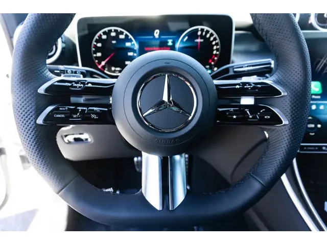 Nuevos MERCEDES-BENZ GLC à Estados chez autogozo