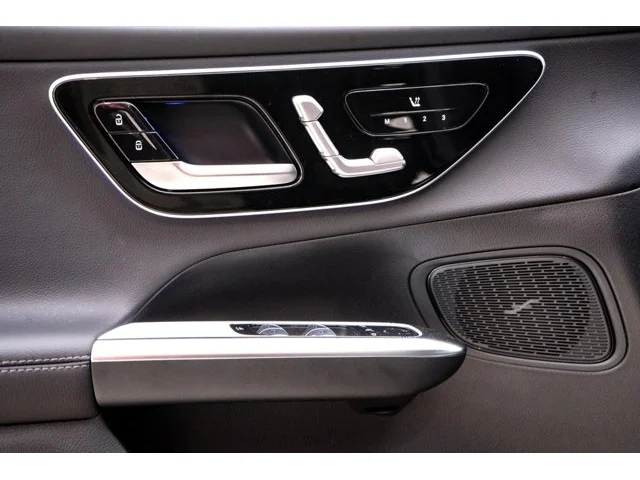 Nuevos MERCEDES-BENZ GLC à Estados chez autogozo