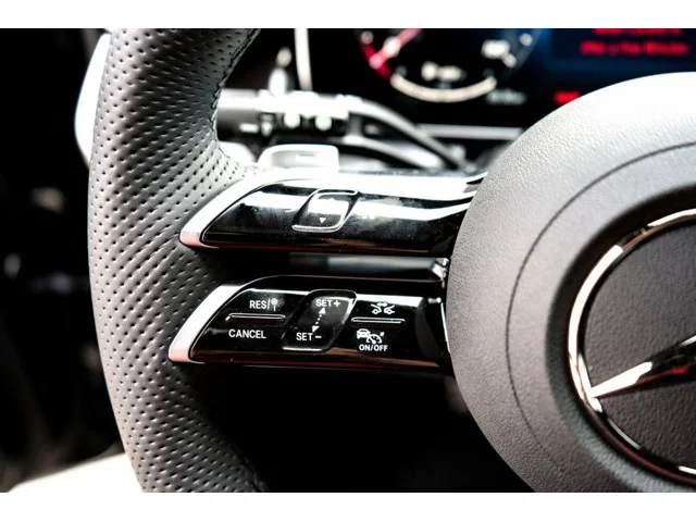 Nuevos MERCEDES-BENZ GLC à Estados chez autogozo