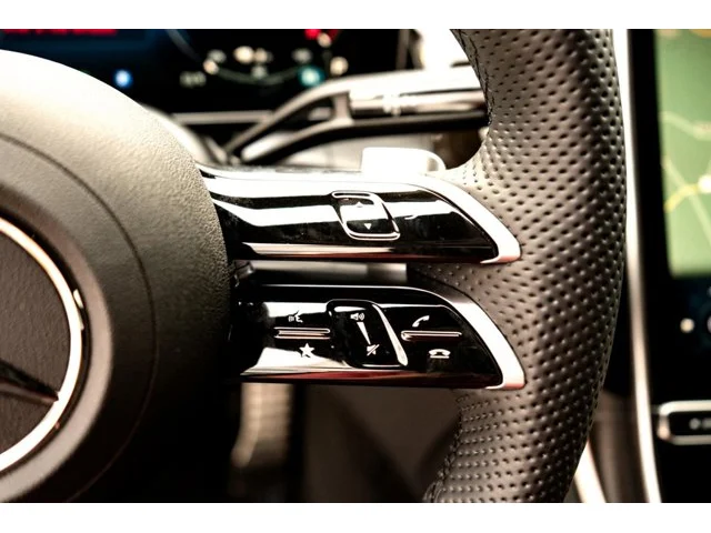Nuevos MERCEDES-BENZ GLC à Estados chez autogozo