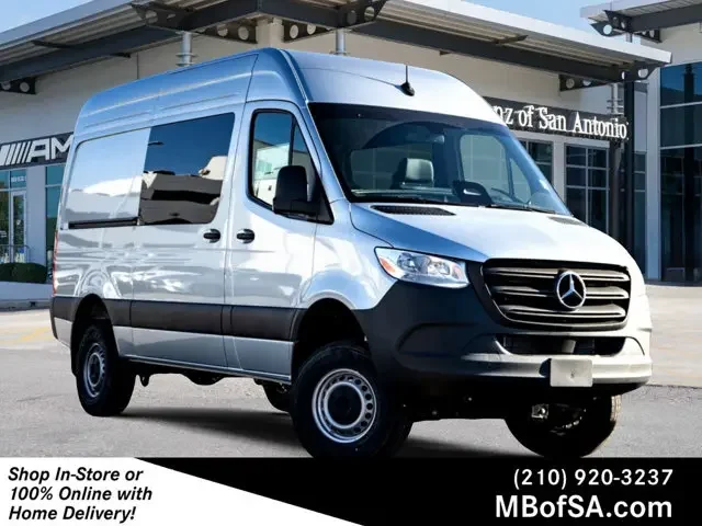 Nuevos MERCEDES-BENZ SPRINTER CREW VAN à Estados chez autogozo