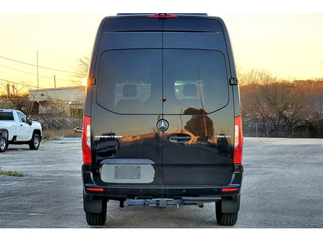 Nuevos MERCEDES-BENZ SPRINTER CARGO VAN à Estados chez autogozo