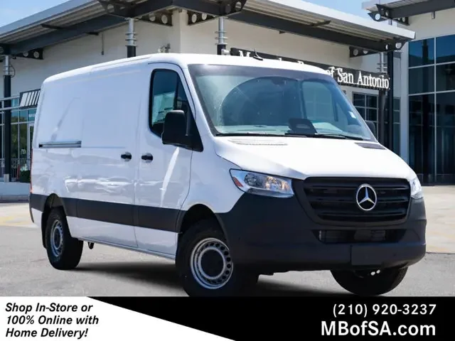 Nuevos MERCEDES-BENZ SPRINTER CARGO VAN à Estados chez autogozo