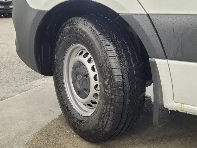 Nuevos MERCEDES-BENZ SPRINTER CARGO VAN à Estados chez autogozo