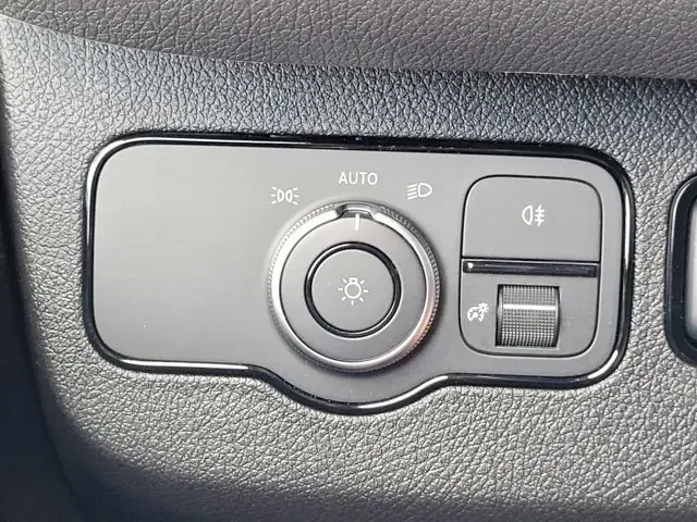 Nuevos MERCEDES-BENZ SPRINTER CARGO VAN à Estados chez autogozo