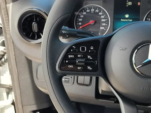 Nuevos MERCEDES-BENZ SPRINTER CARGO VAN à Estados chez autogozo