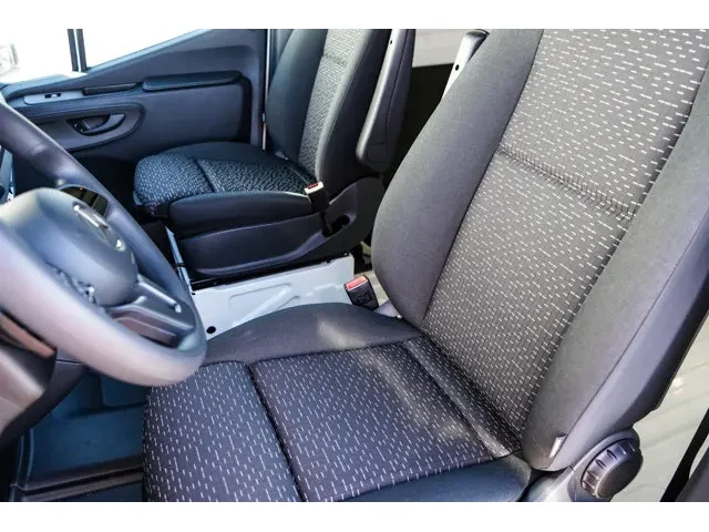 Nuevos MERCEDES-BENZ SPRINTER CARGO VAN à Estados chez autogozo