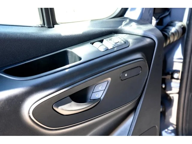 Nuevos MERCEDES-BENZ SPRINTER CARGO VAN à Estados chez autogozo