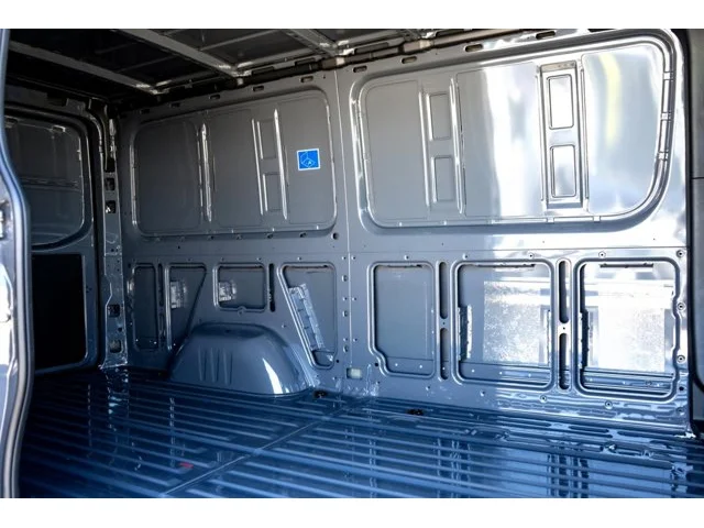 Nuevos MERCEDES-BENZ SPRINTER CARGO VAN à Estados chez autogozo