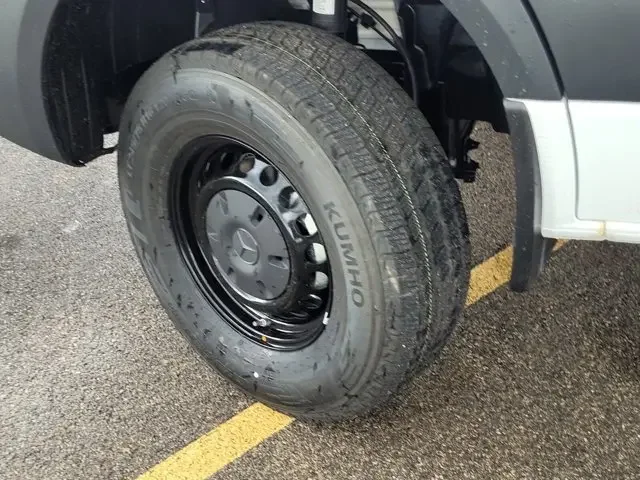 Nuevos MERCEDES-BENZ SPRINTER CARGO VAN à Estados chez autogozo