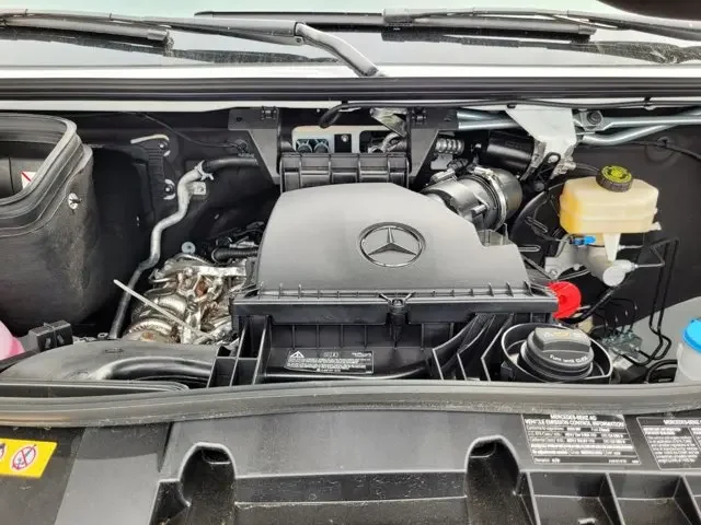 Nuevos MERCEDES-BENZ SPRINTER CARGO VAN à Estados chez autogozo
