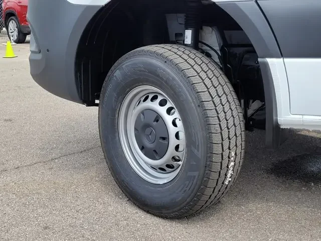 Nuevos MERCEDES-BENZ SPRINTER CARGO VAN à Estados chez autogozo