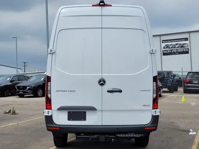 Nuevos MERCEDES-BENZ SPRINTER CARGO VAN à Estados chez autogozo