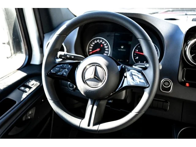 Nuevos MERCEDES-BENZ SPRINTER PASSENGER VAN à Estados chez autogozo