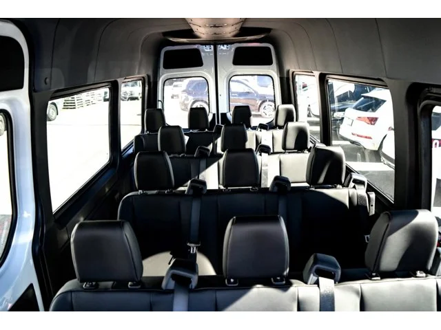 Nuevos MERCEDES-BENZ SPRINTER PASSENGER VAN à Estados chez autogozo