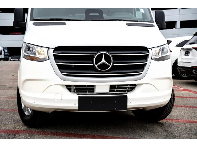 Nuevos MERCEDES-BENZ SPRINTER PASSENGER VAN à Estados chez autogozo
