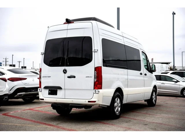 Nuevos MERCEDES-BENZ SPRINTER PASSENGER VAN à Estados chez autogozo