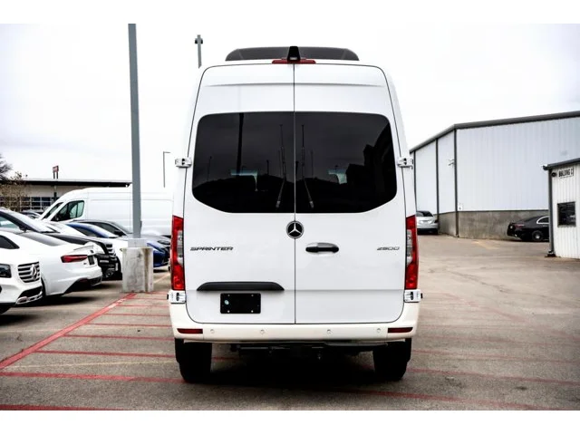 Nuevos MERCEDES-BENZ SPRINTER PASSENGER VAN à Estados chez autogozo