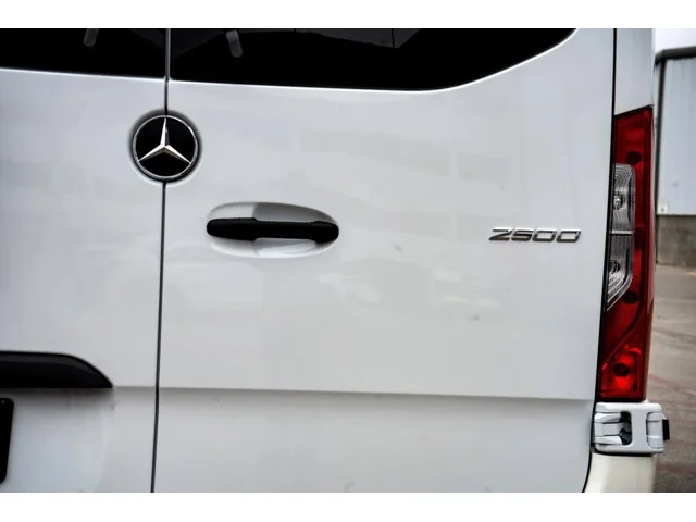 Nuevos MERCEDES-BENZ SPRINTER PASSENGER VAN à Estados chez autogozo