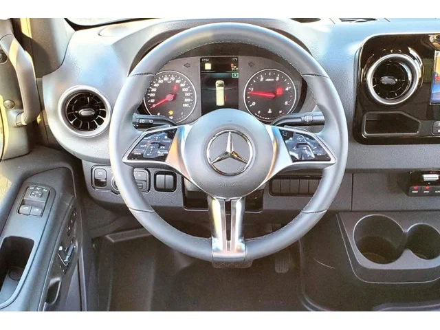 Nuevos MERCEDES-BENZ SPRINTER PASSENGER VAN à Estados chez autogozo