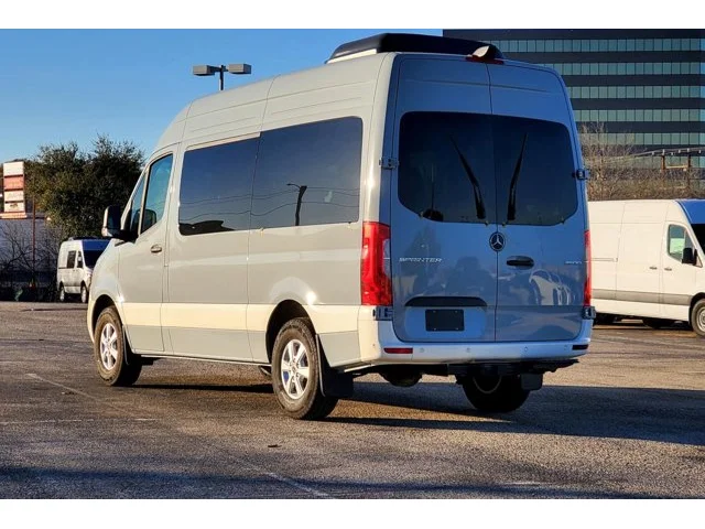 Nuevos MERCEDES-BENZ SPRINTER PASSENGER VAN à Estados chez autogozo
