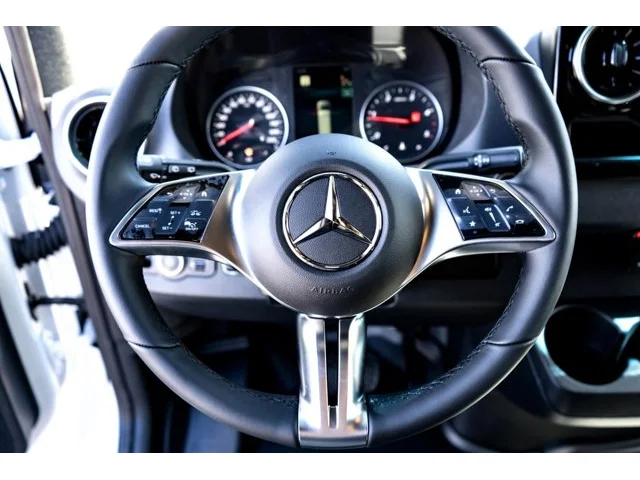 Nuevos MERCEDES-BENZ SPRINTER PASSENGER VAN à Estados chez autogozo