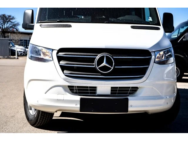 Nuevos MERCEDES-BENZ SPRINTER PASSENGER VAN à Estados chez autogozo