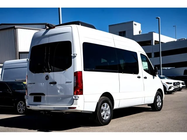 Nuevos MERCEDES-BENZ SPRINTER PASSENGER VAN à Estados chez autogozo