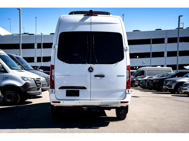 Nuevos MERCEDES-BENZ SPRINTER PASSENGER VAN à Estados chez autogozo