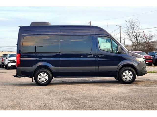 Nuevos MERCEDES-BENZ SPRINTER PASSENGER VAN à Estados chez autogozo