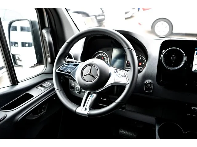 Nuevos MERCEDES-BENZ SPRINTER PASSENGER VAN à Estados chez autogozo