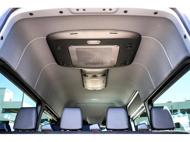 Nuevos MERCEDES-BENZ SPRINTER PASSENGER VAN à Estados chez autogozo