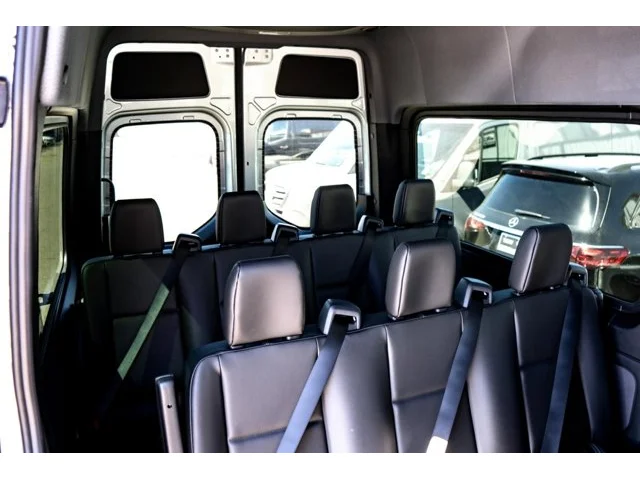 Nuevos MERCEDES-BENZ SPRINTER PASSENGER VAN à Estados chez autogozo
