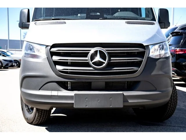 Nuevos MERCEDES-BENZ SPRINTER PASSENGER VAN à Estados chez autogozo