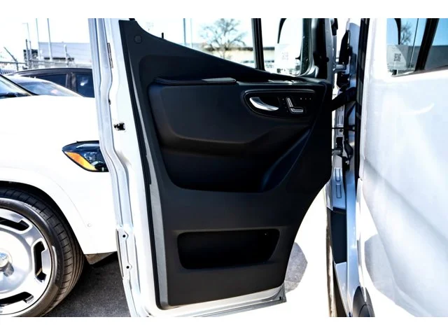 Nuevos MERCEDES-BENZ SPRINTER PASSENGER VAN à Estados chez autogozo