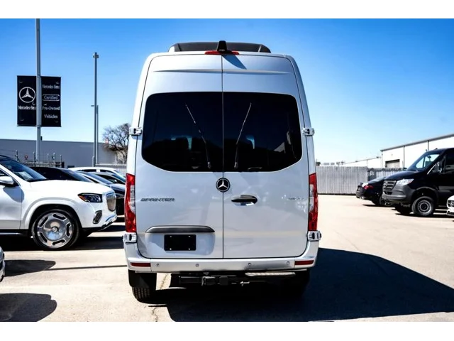 Nuevos MERCEDES-BENZ SPRINTER PASSENGER VAN à Estados chez autogozo