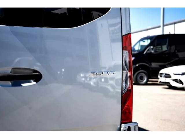 Nuevos MERCEDES-BENZ SPRINTER PASSENGER VAN à Estados chez autogozo