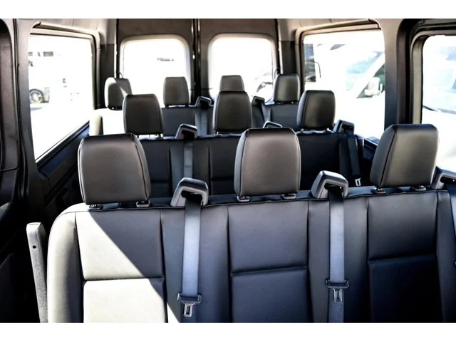 Nuevos MERCEDES-BENZ SPRINTER PASSENGER VAN à Estados chez autogozo