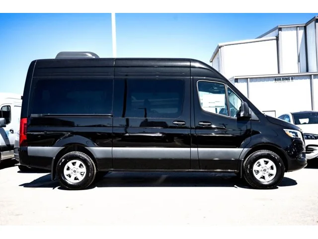 Nuevos MERCEDES-BENZ SPRINTER PASSENGER VAN à Estados chez autogozo