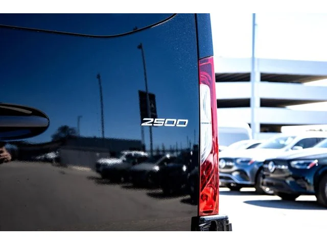 Nuevos MERCEDES-BENZ SPRINTER PASSENGER VAN à Estados chez autogozo