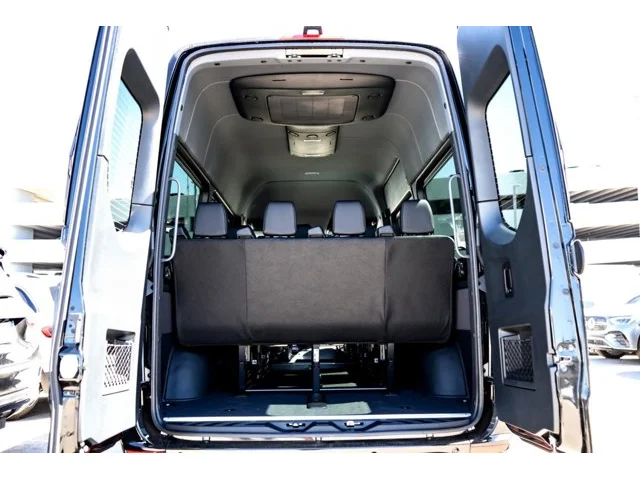 Nuevos MERCEDES-BENZ SPRINTER PASSENGER VAN à Estados chez autogozo