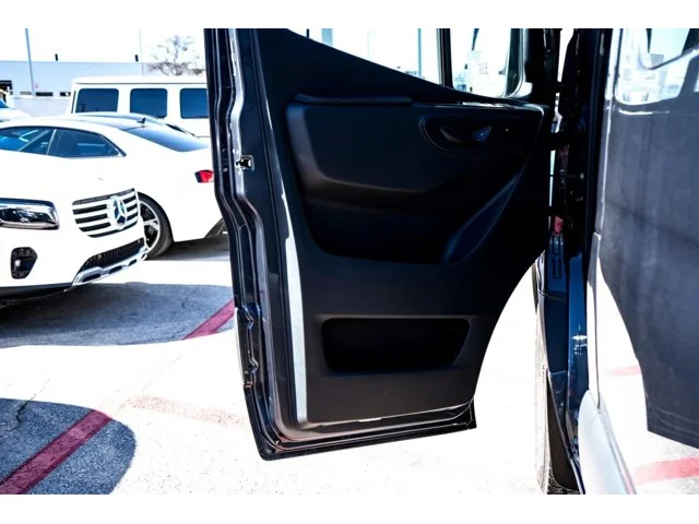 Nuevos MERCEDES-BENZ SPRINTER PASSENGER VAN à Estados chez autogozo