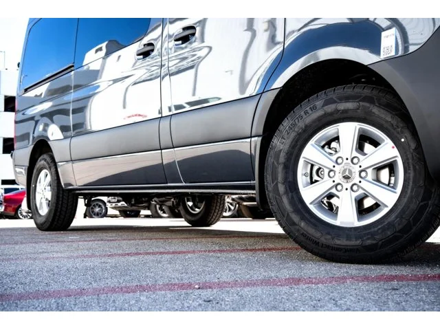 Nuevos MERCEDES-BENZ SPRINTER PASSENGER VAN à Estados chez autogozo
